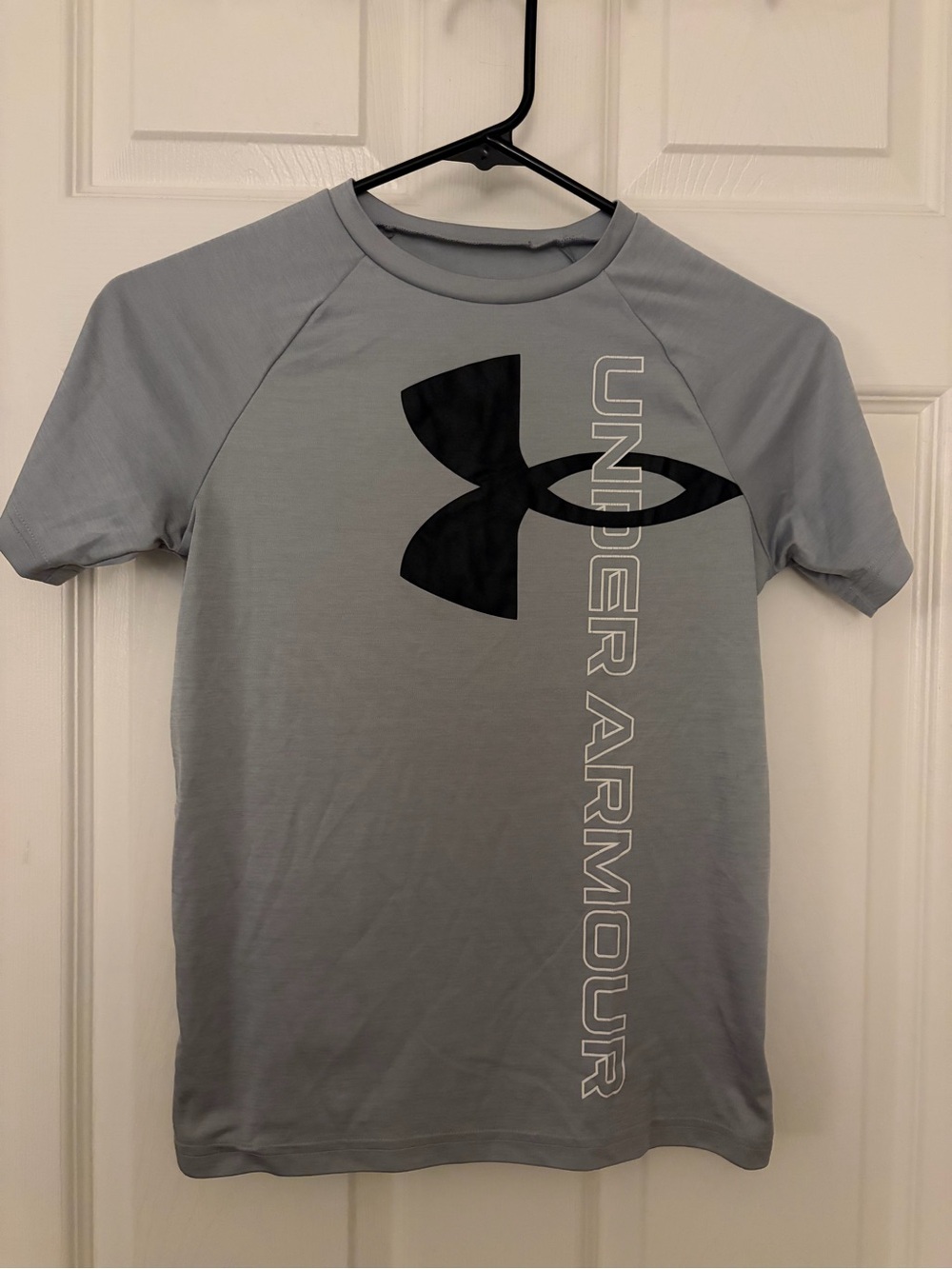 Under Armour Gray Short Sleeve Tee with Black Logo